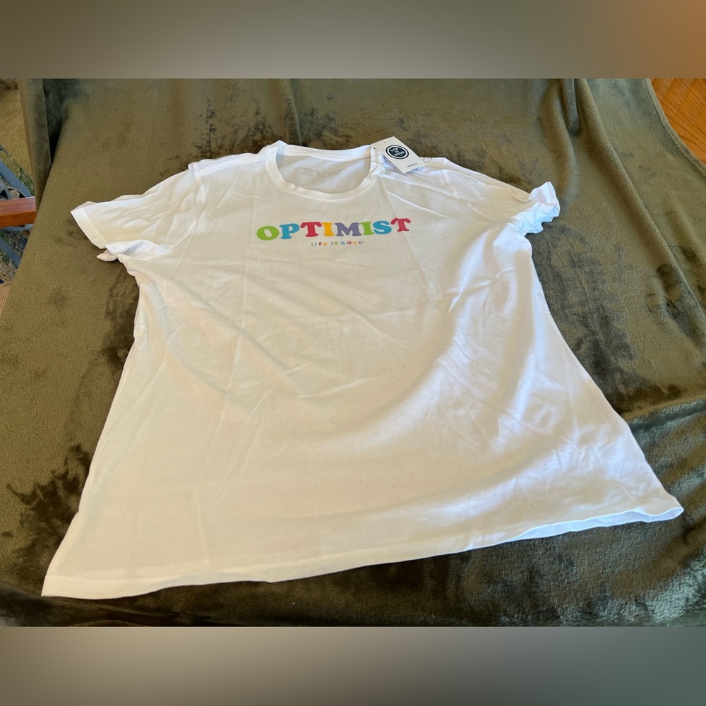 NWT Life is Good X-Large Unisex Optimist T-Shirt